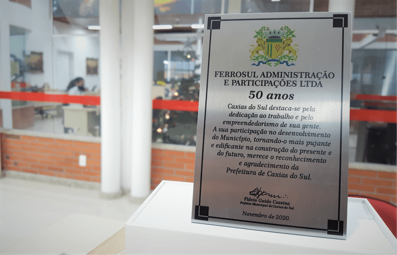 Grupo ferrosul recebe homenagem da prefeitura por seus 50 anos