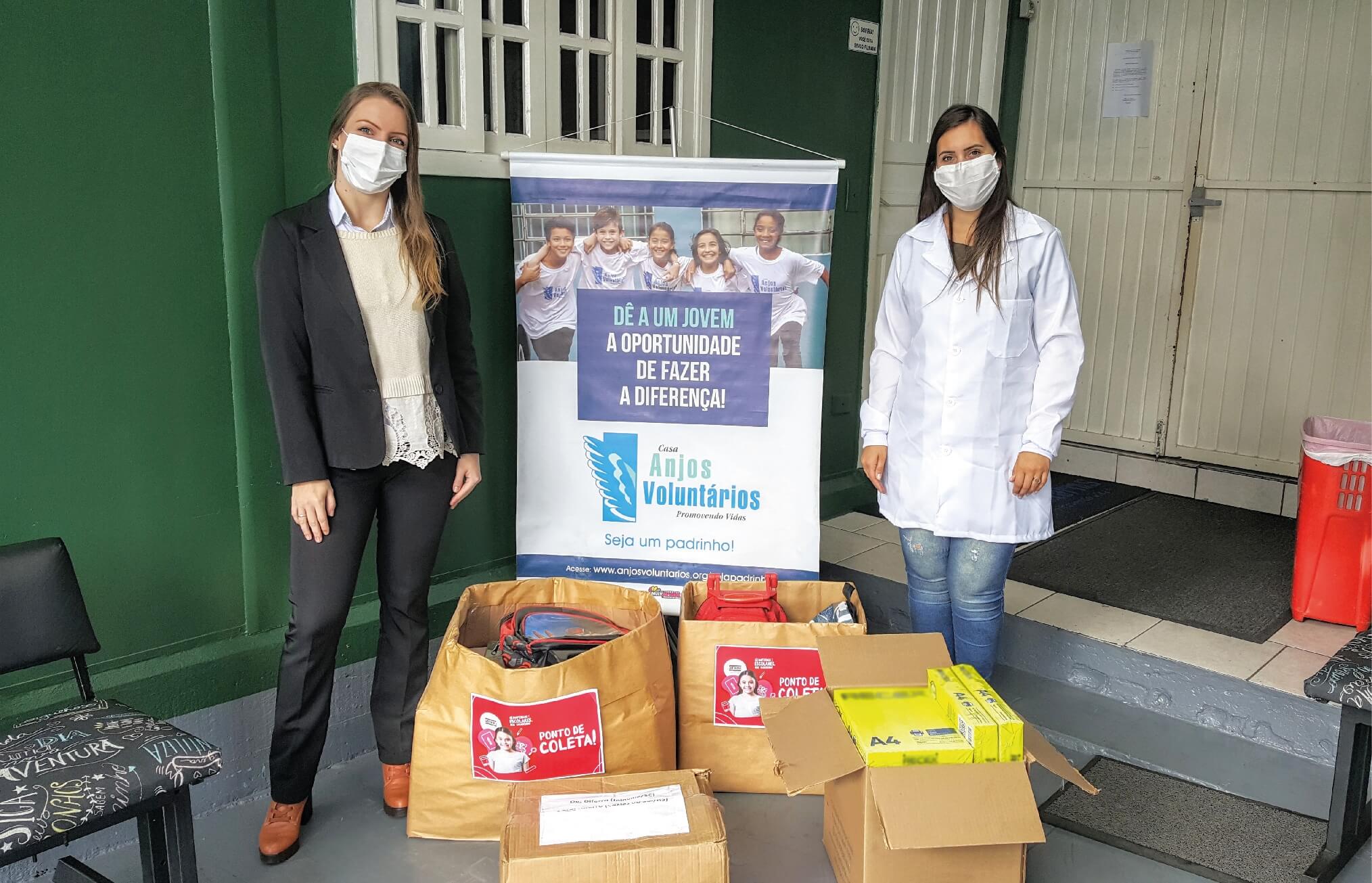 Arrecadação de materiais escolares na Diferro é entregue à Anjos Voluntários